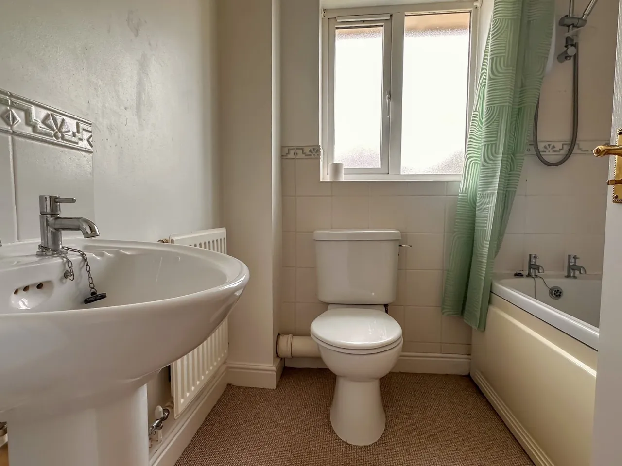 French Close, Nailsea, BS48, photo 8