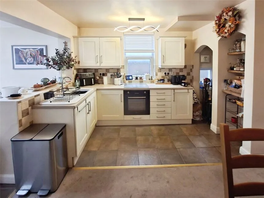 Carisbrook Road, Nuneaton, CV10, photo 14