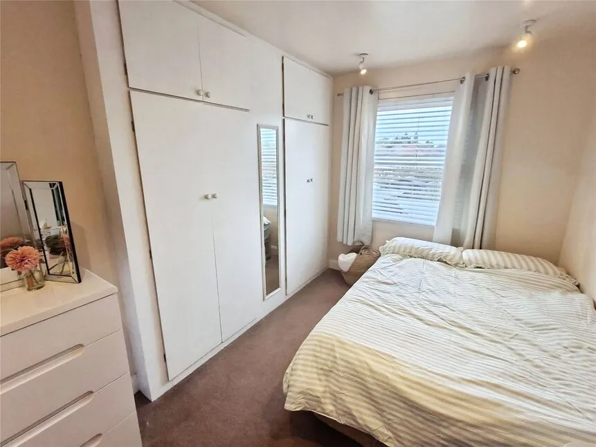 Carisbrook Road, Nuneaton, CV10, photo 8