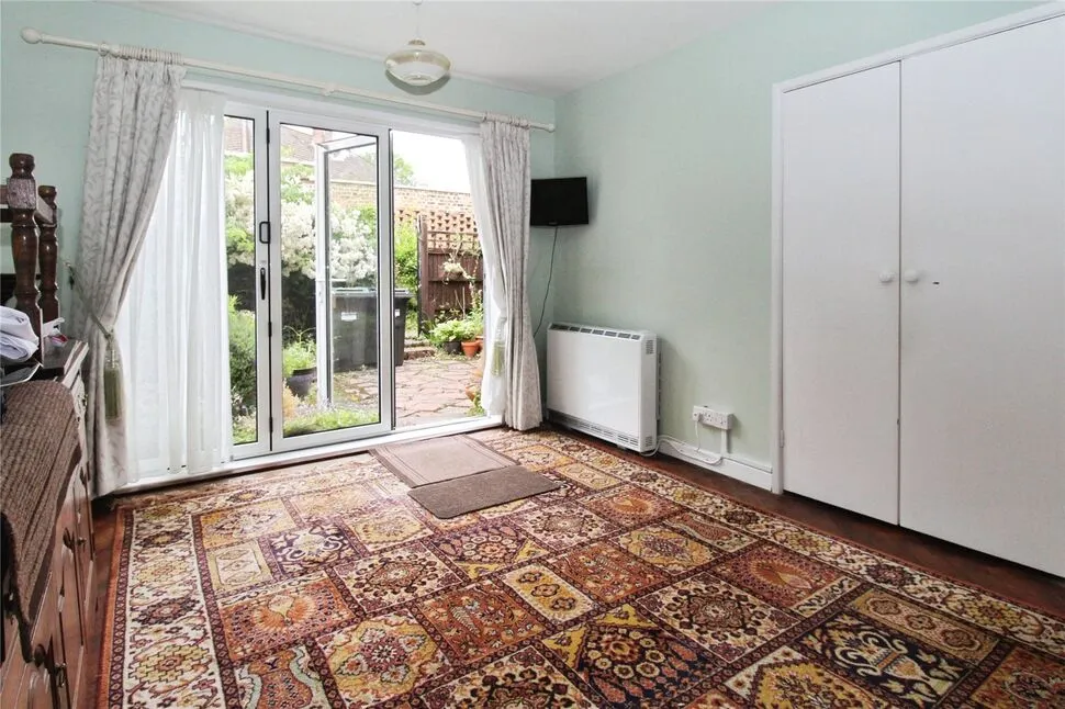 Kings Close, Lyndhurst, SO43, photo 6