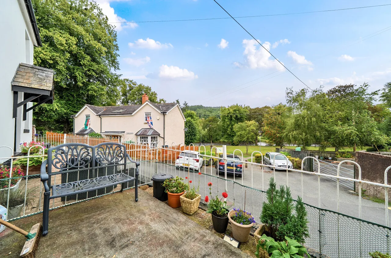 Church Street, Llanidloes, photo 7