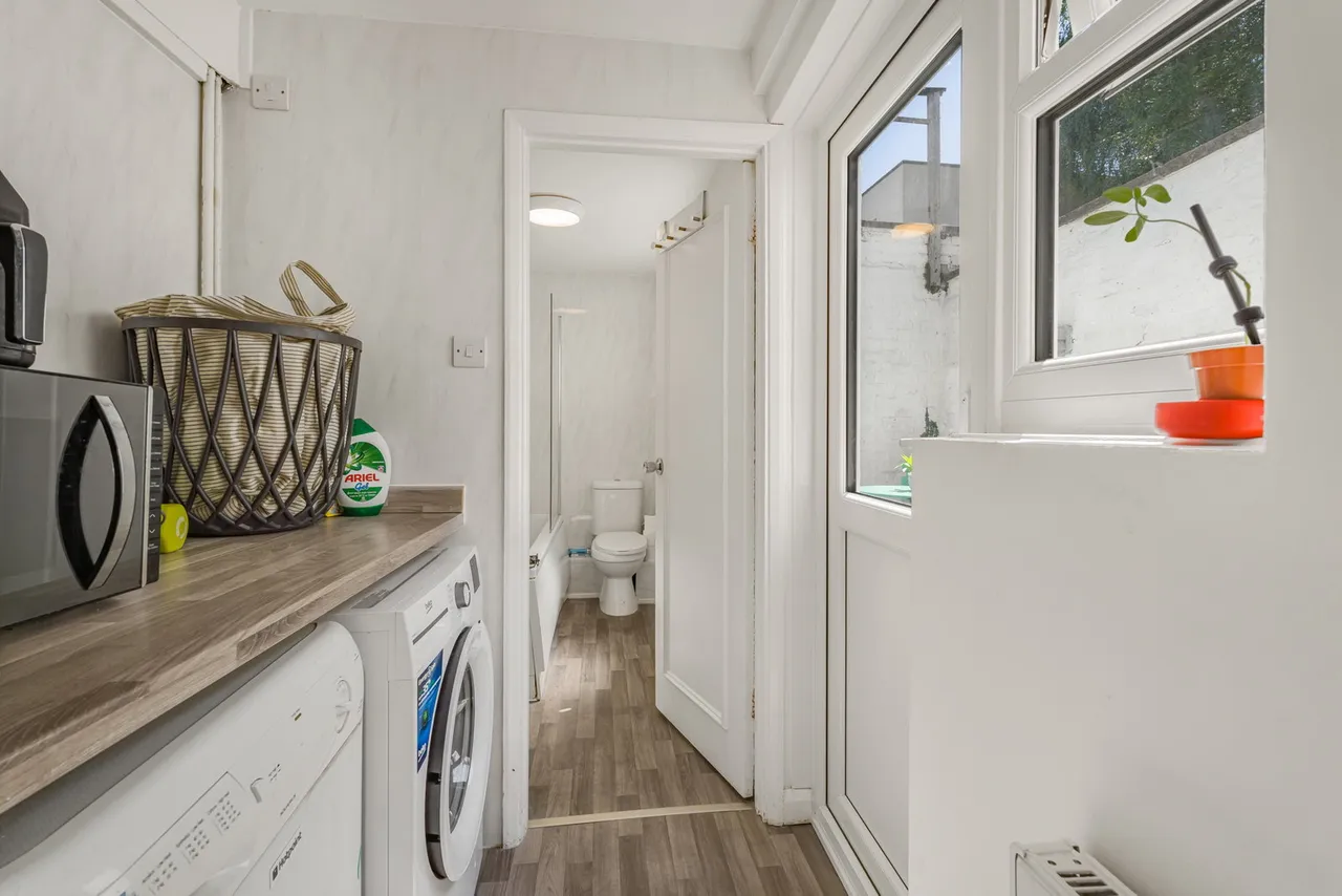 Gloucester Place, Cheltenham, GL52, photo 6