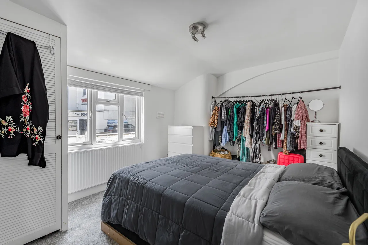 Gloucester Place, Cheltenham, GL52, photo 7