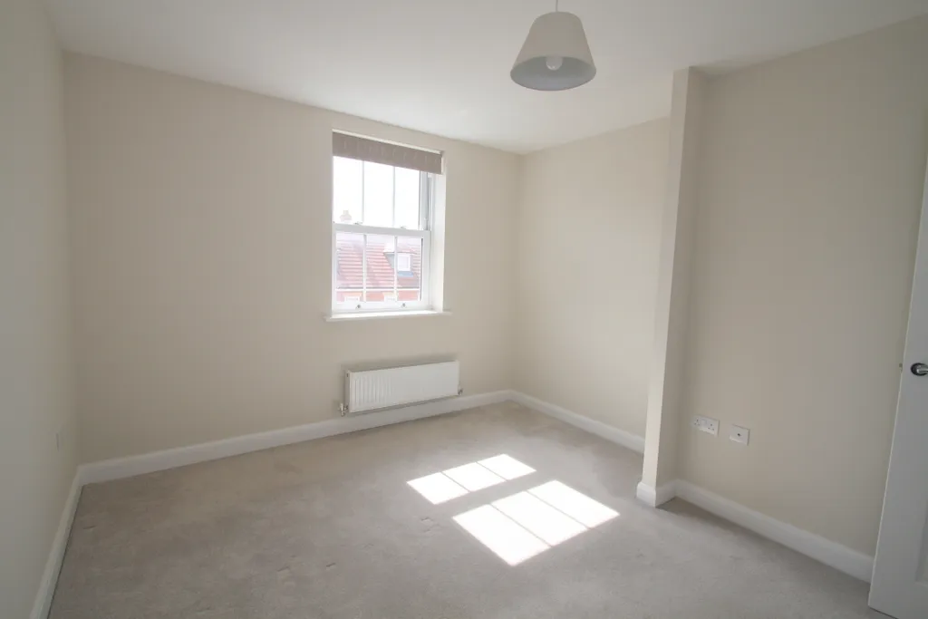 Danegeld Avenue, Great Denham, Bedfor..., photo 8