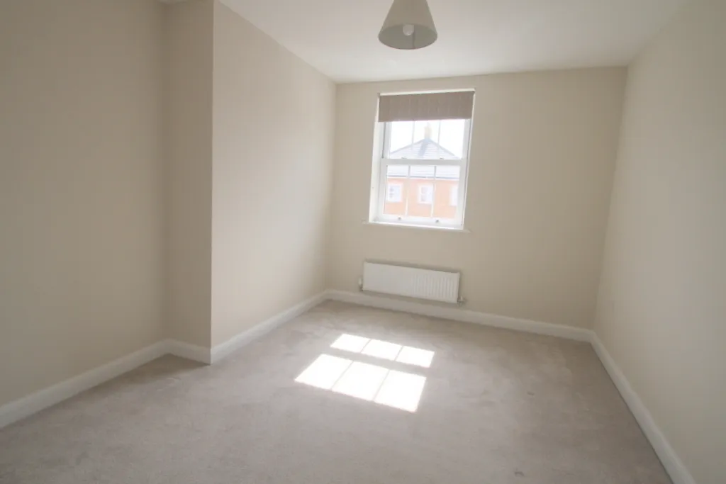 Danegeld Avenue, Great Denham, Bedfor..., photo 11