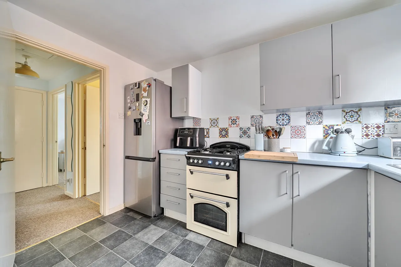 Church Road, Northolt, UB5, photo 9
