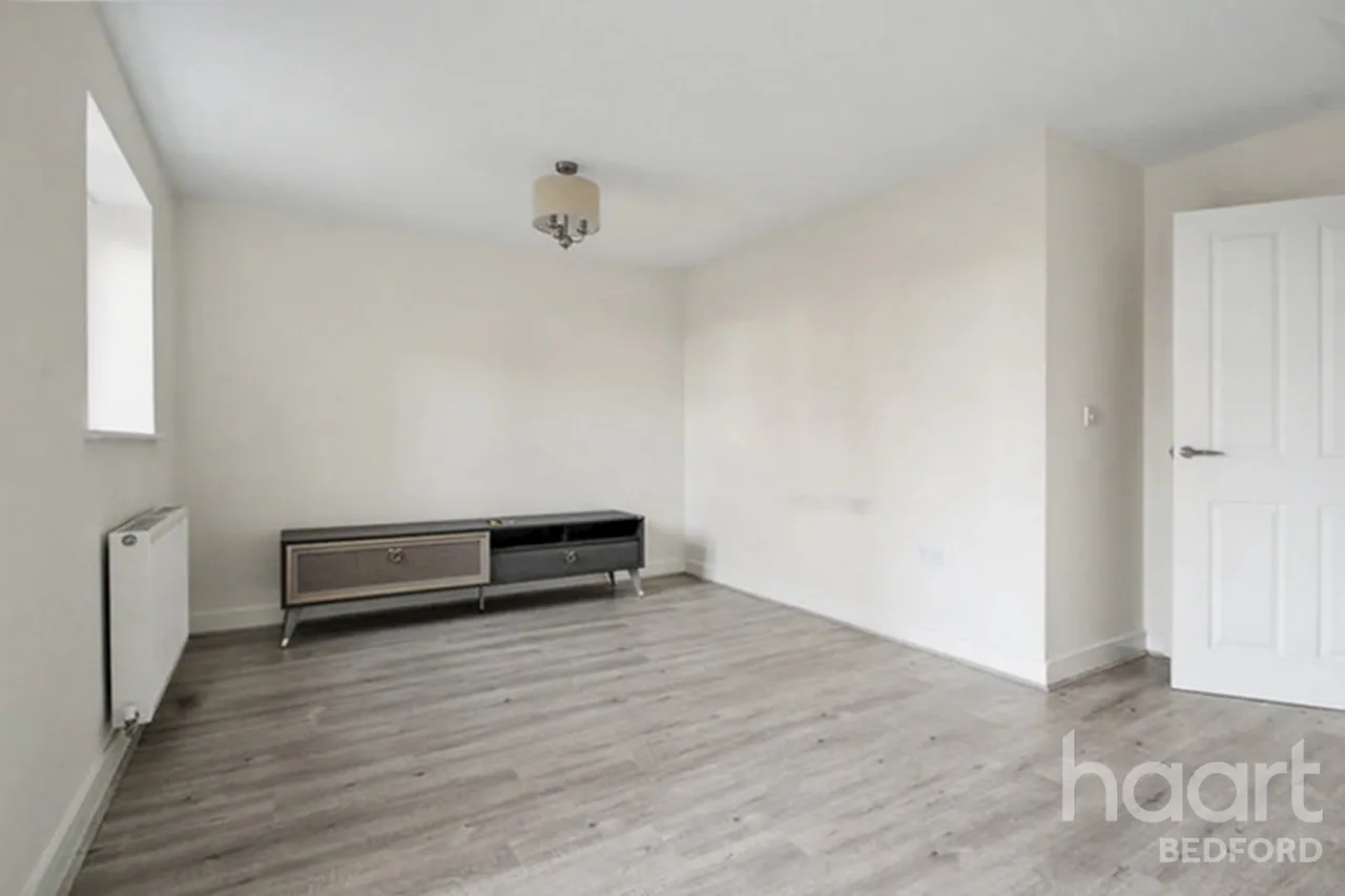 Mandarin Mead, Bedford, MK40, photo 6