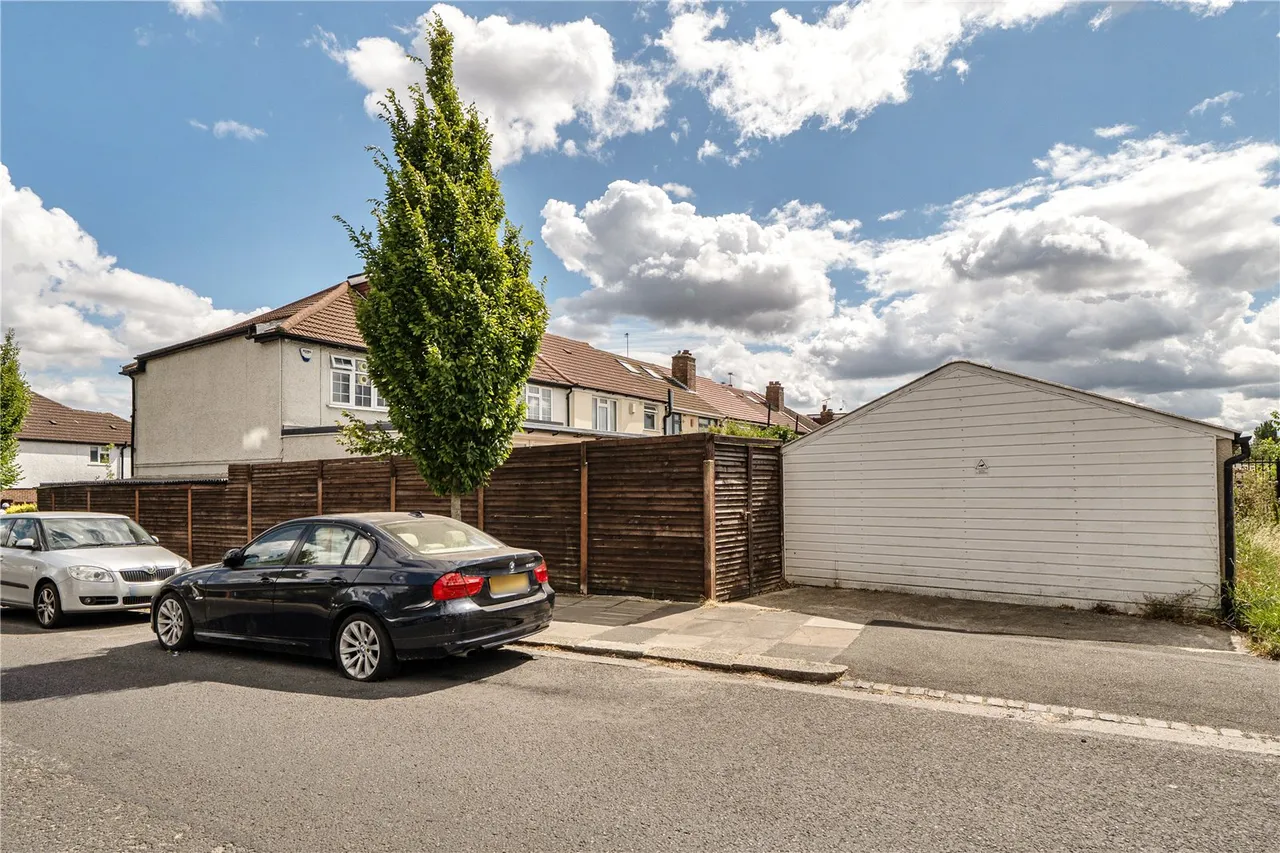Purcell Road, Greenford, UB6, photo 19