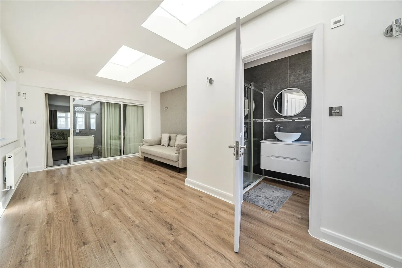 Purcell Road, Greenford, UB6, photo 9