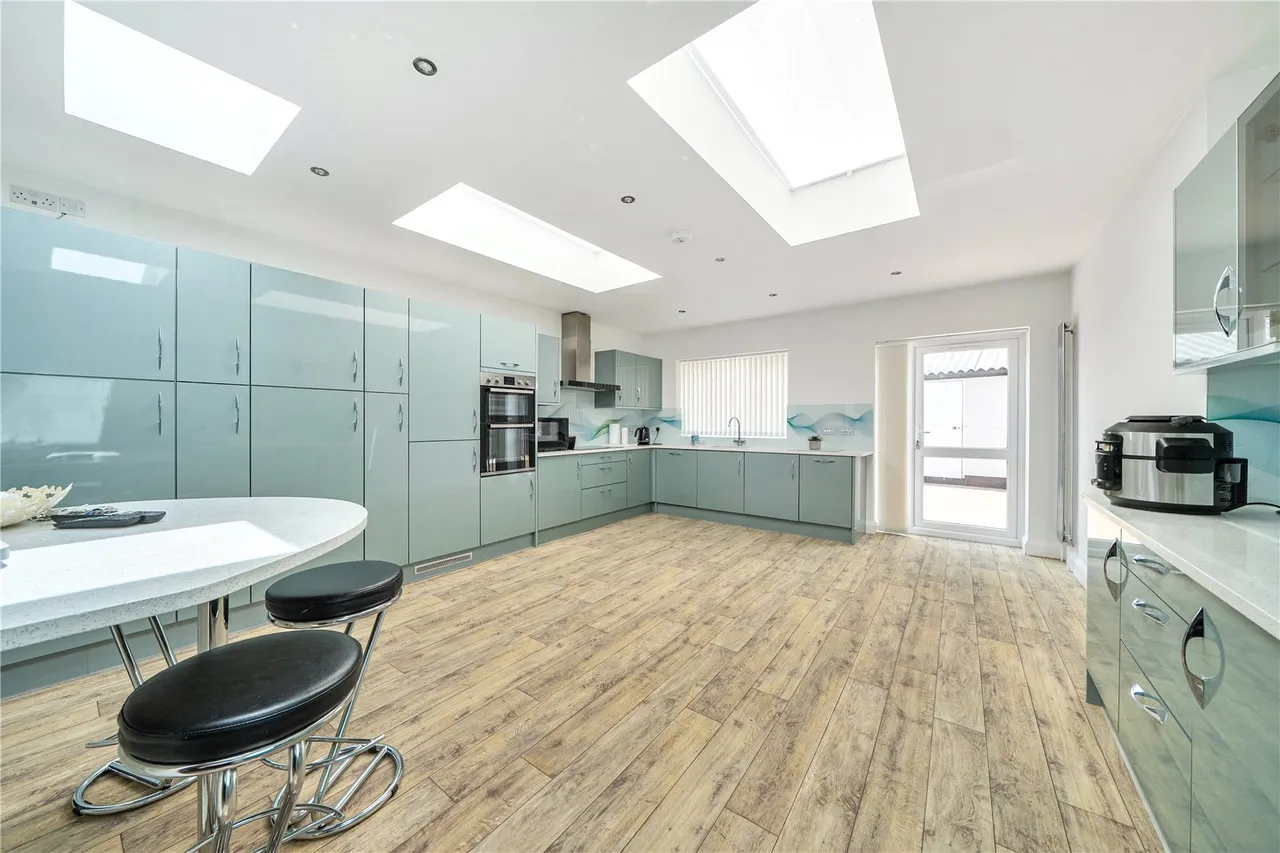 Purcell Road, Greenford, UB6, photo 2