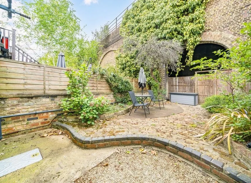 Eversleigh Road, Shaftesbury Estate, SW11, photo 4