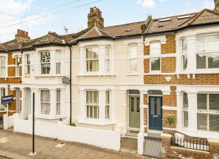 3 bed house for sale — Eversleigh Road, Shaftesbury Estate, SW11