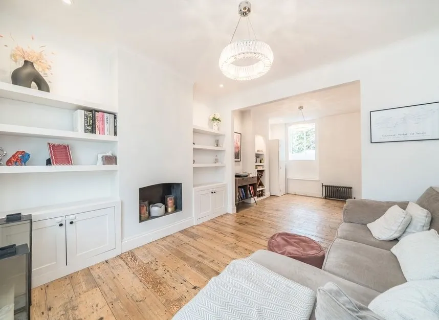 Eversleigh Road, Shaftesbury Estate, SW11, photo 2