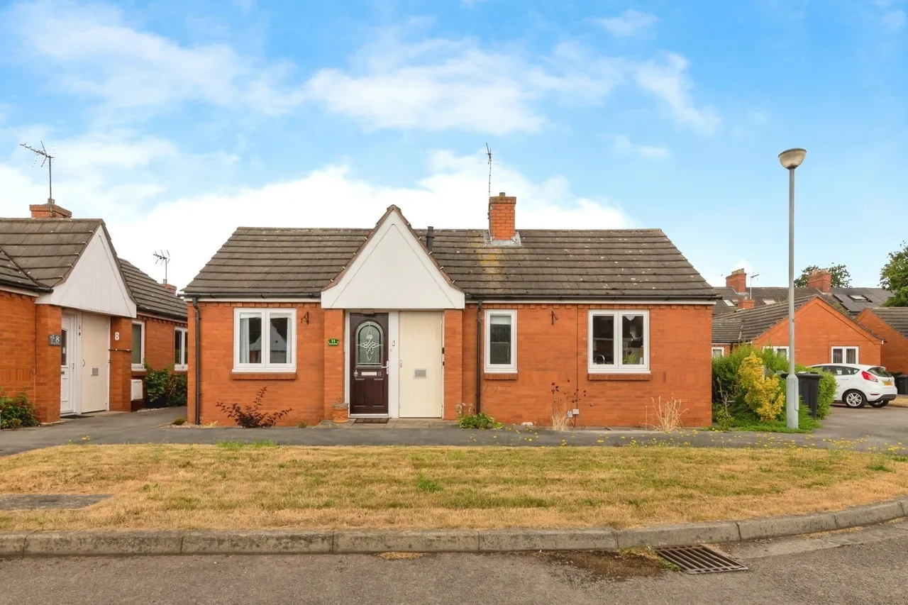 1 bed house for sale, Brierley Green, Netherfield, NG4