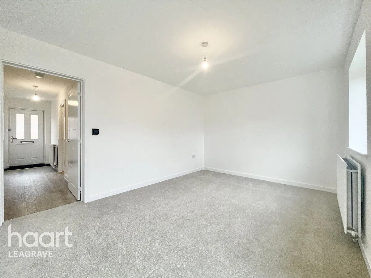 Glamis Croft, Harlington, LU5, photo 7