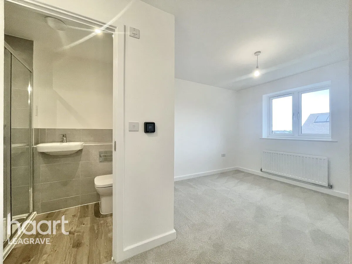 Glamis Croft, Harlington, LU5, photo 15