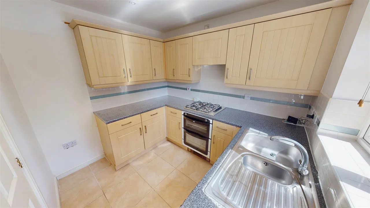 The Spires, Eccleston, WA10, photo 5
