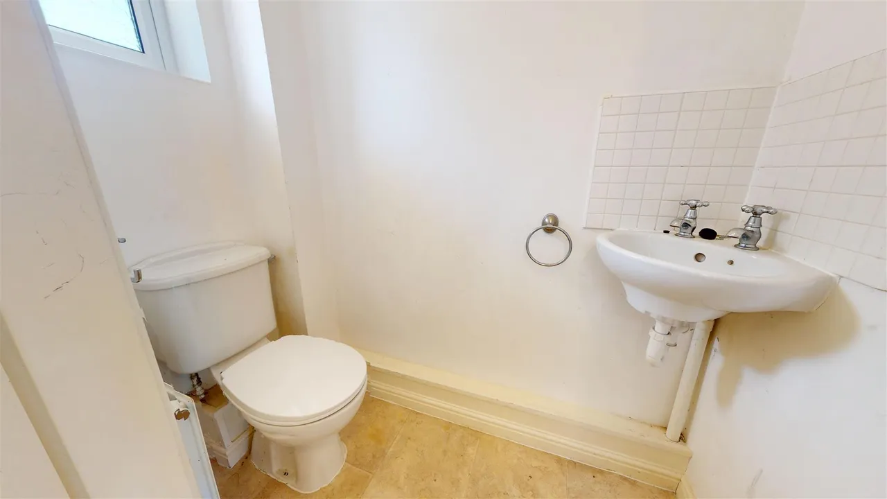 The Spires, Eccleston, WA10, photo 21