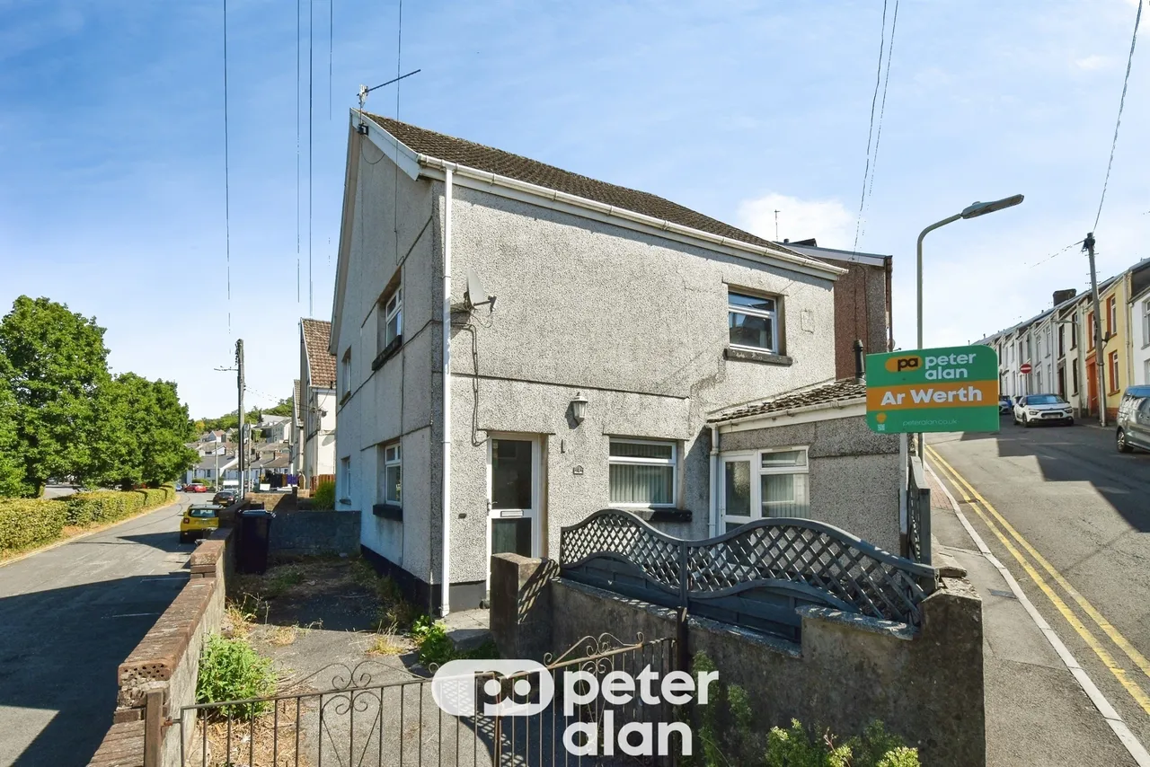 2 bed house for sale, Cobden Place, Merthyr Tydfil, CF47