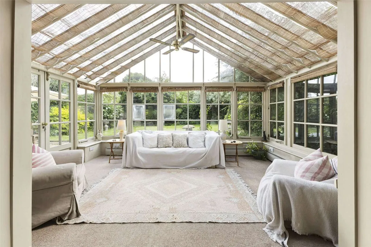 Church Westcote, Chipping Norton, Gloucestershire, OX7 6SF, photo 3