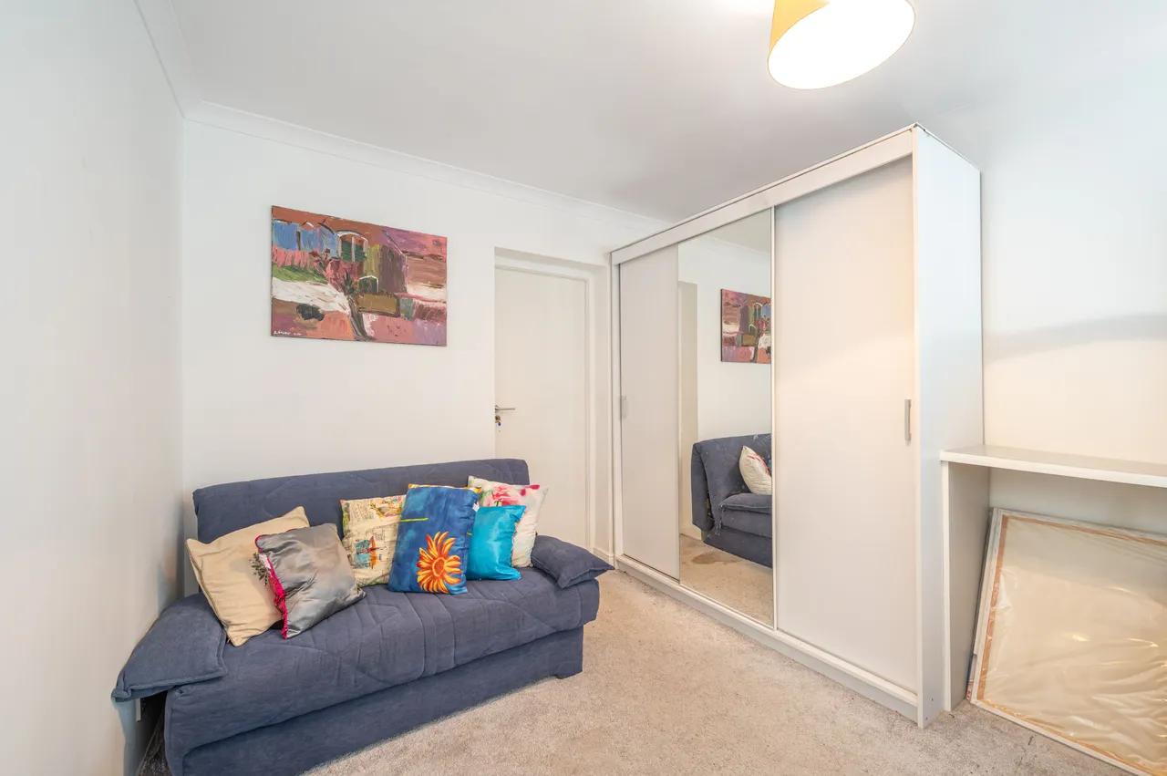 Flat 6, Sunrise View, The Rise, London, photo 11