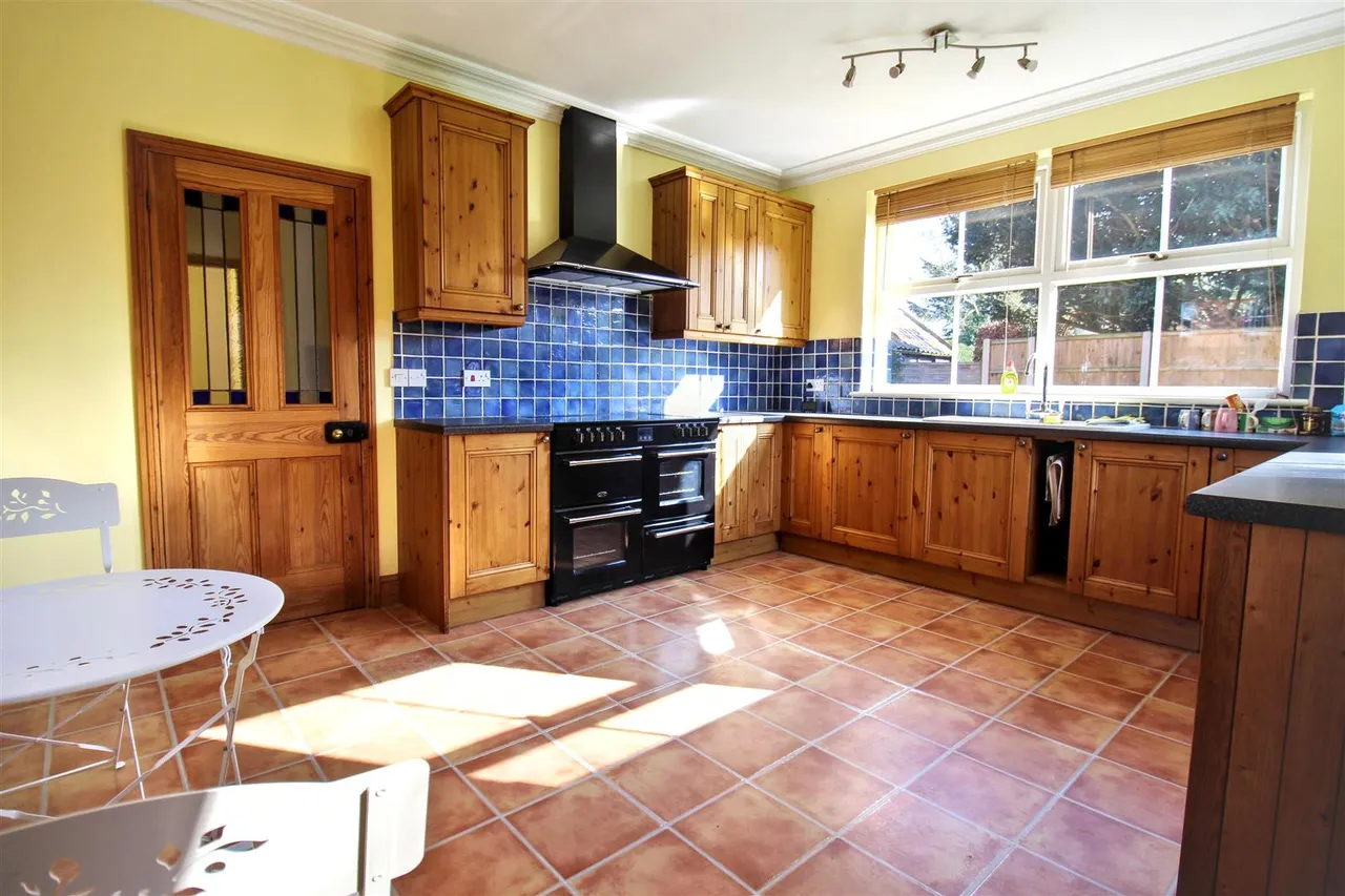 Station Road, Coltishall, NR12, photo 2