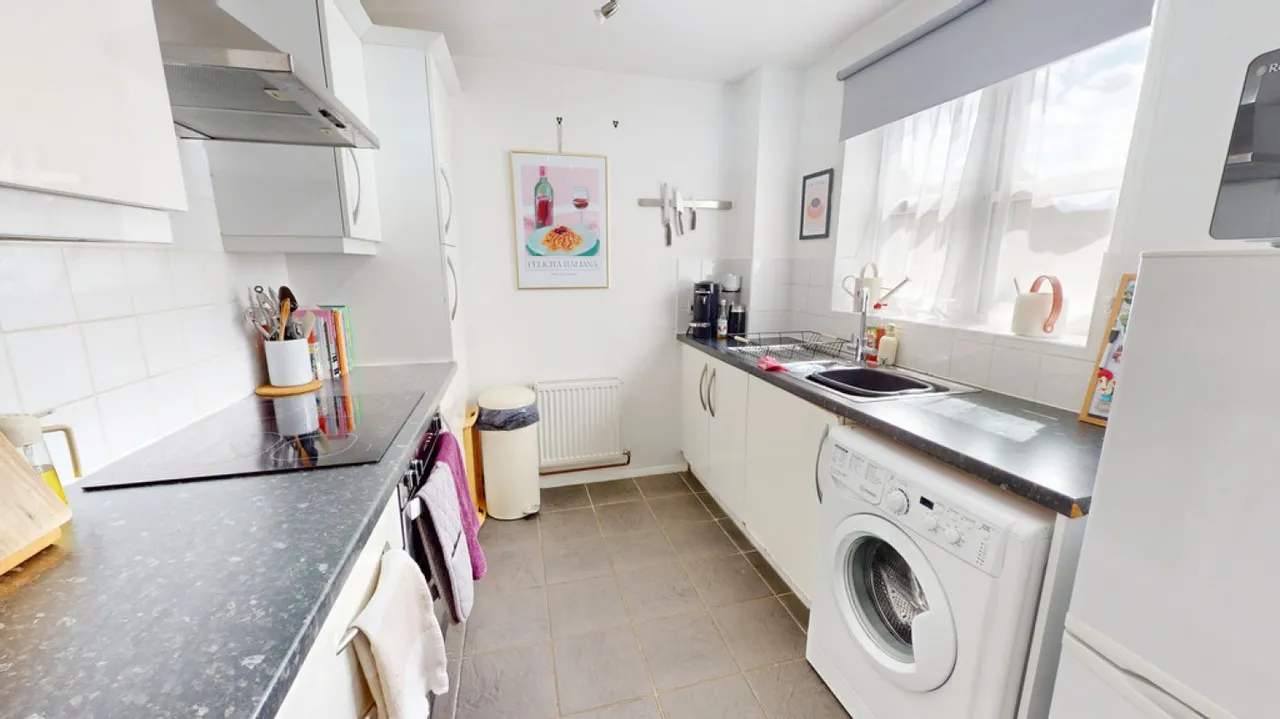 Up Hatherley, Cheltenham, Gloucestershire, photo 7