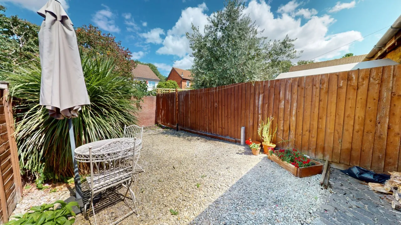 Up Hatherley, Cheltenham, Gloucestershire, photo 12