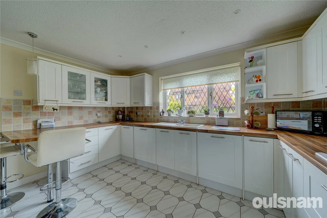 Showell Close, Droitwich, Worcestershire, WR9 8UQ, photo 5