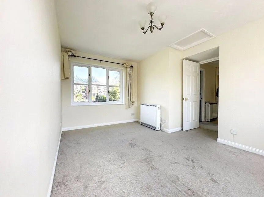 Riverdene Place, Southampton, Hampshire, SO18, photo 5