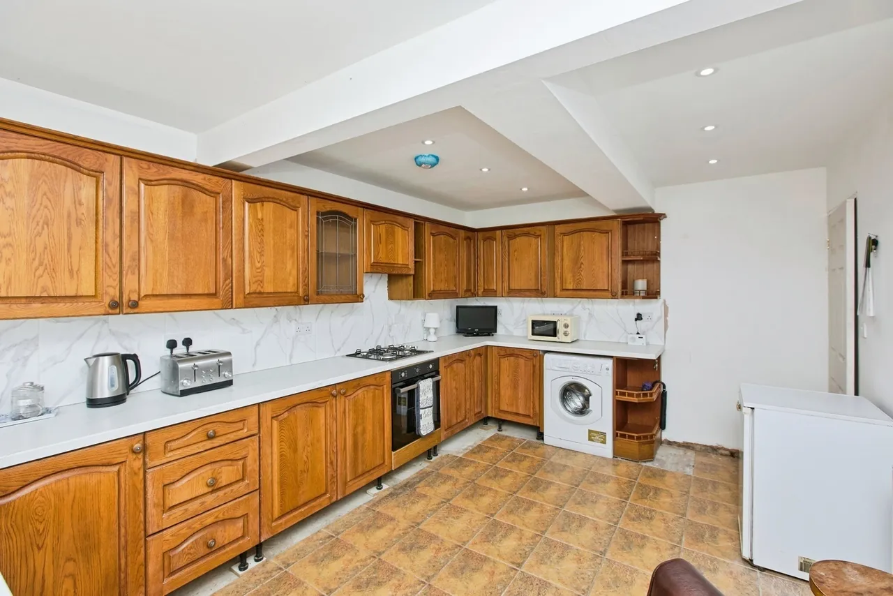 Robinson Road, Newhall, DE11, photo 6