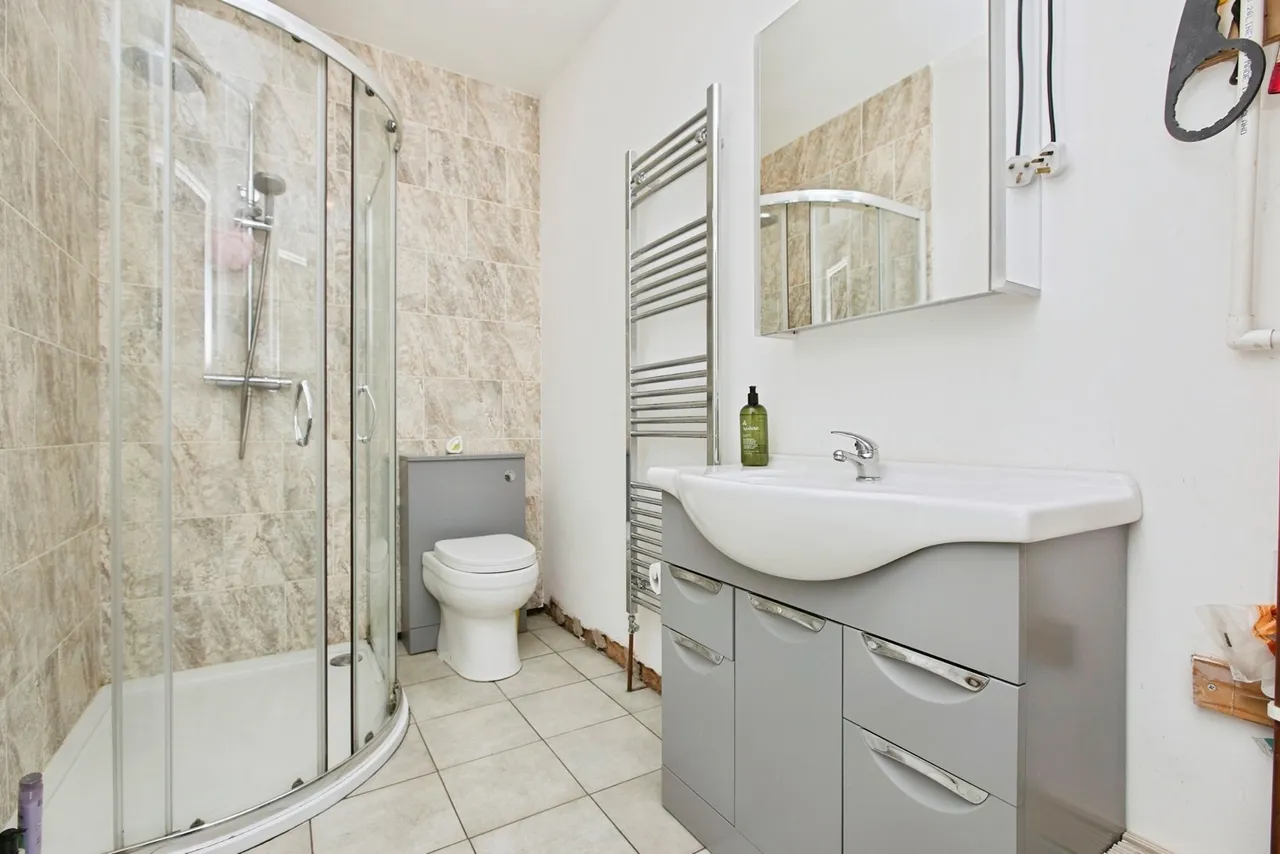 Robinson Road, Newhall, DE11, photo 15
