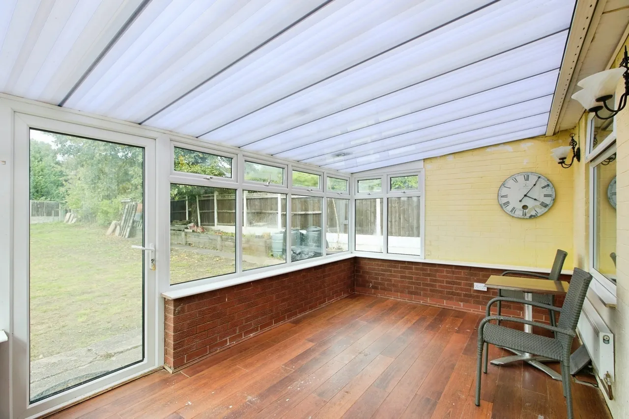Robinson Road, Newhall, DE11, photo 8