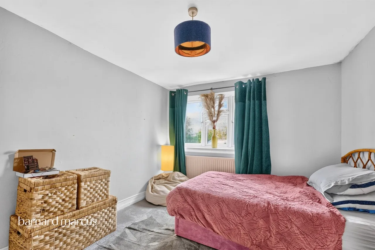 Turner Avenue, London, N15, photo 2