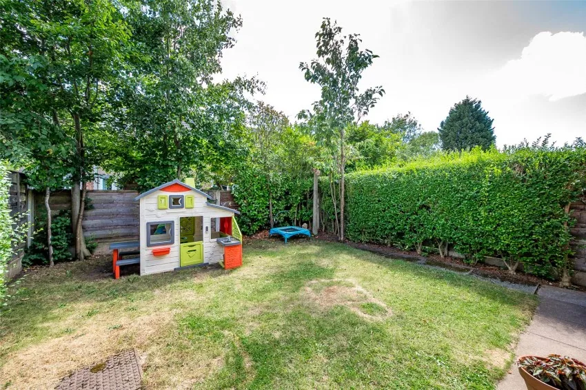 Penrhyn Avenue, Cheadle Hulme, photo 9