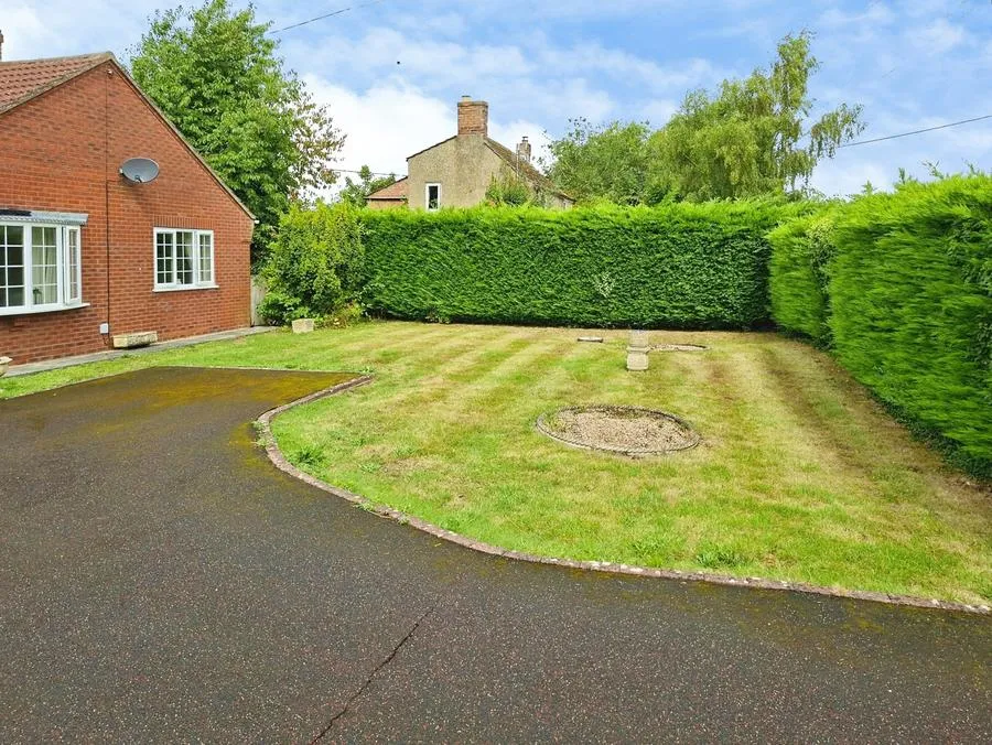 Main Road, New Bolingbroke, PE22, photo 13