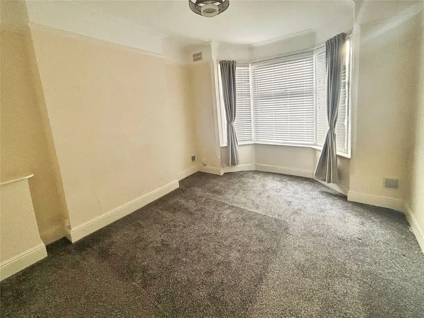 Winchester Avenue, Leicester, LE3, photo 2