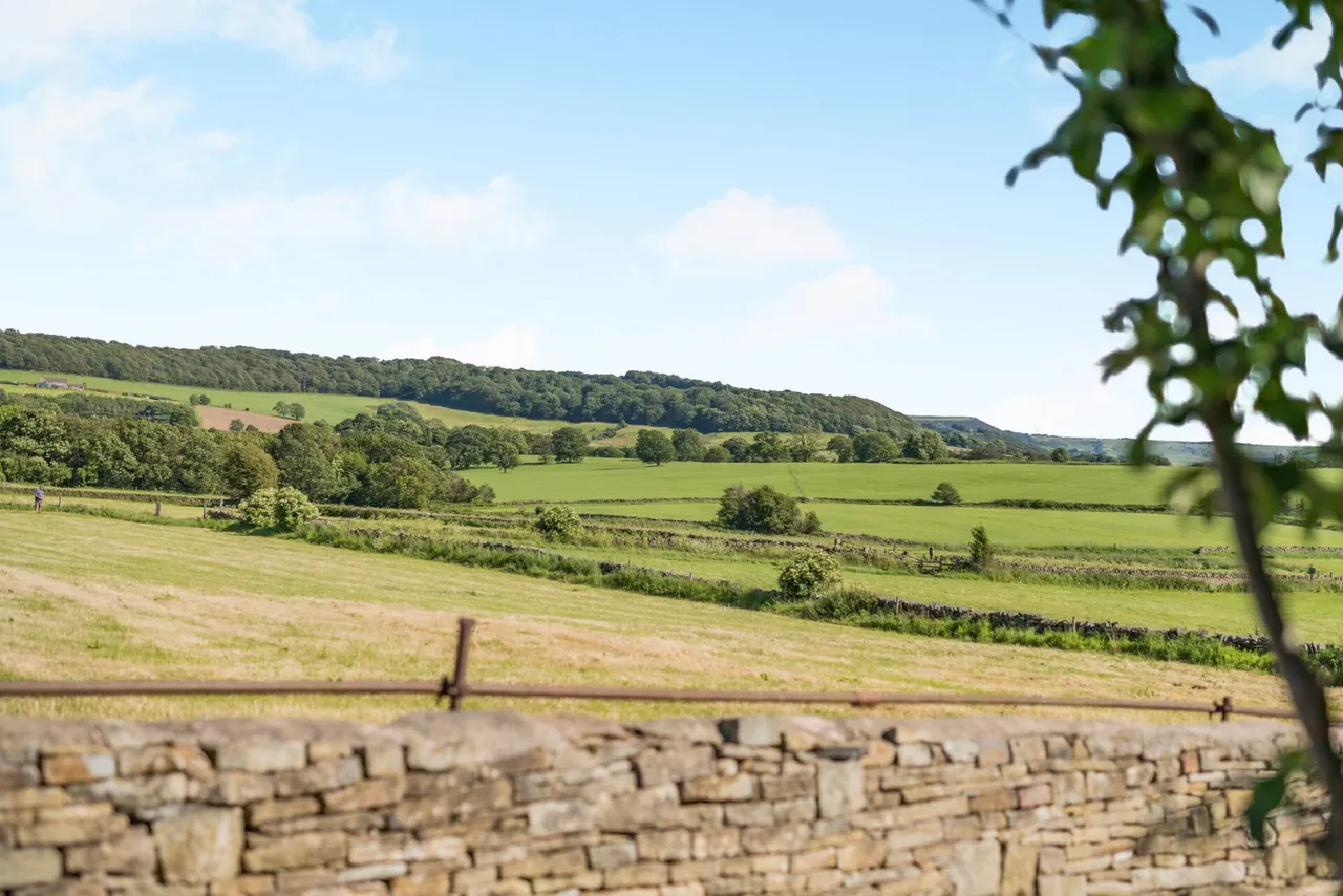Catterstones Edge, Castle Hill, HD4, photo 40