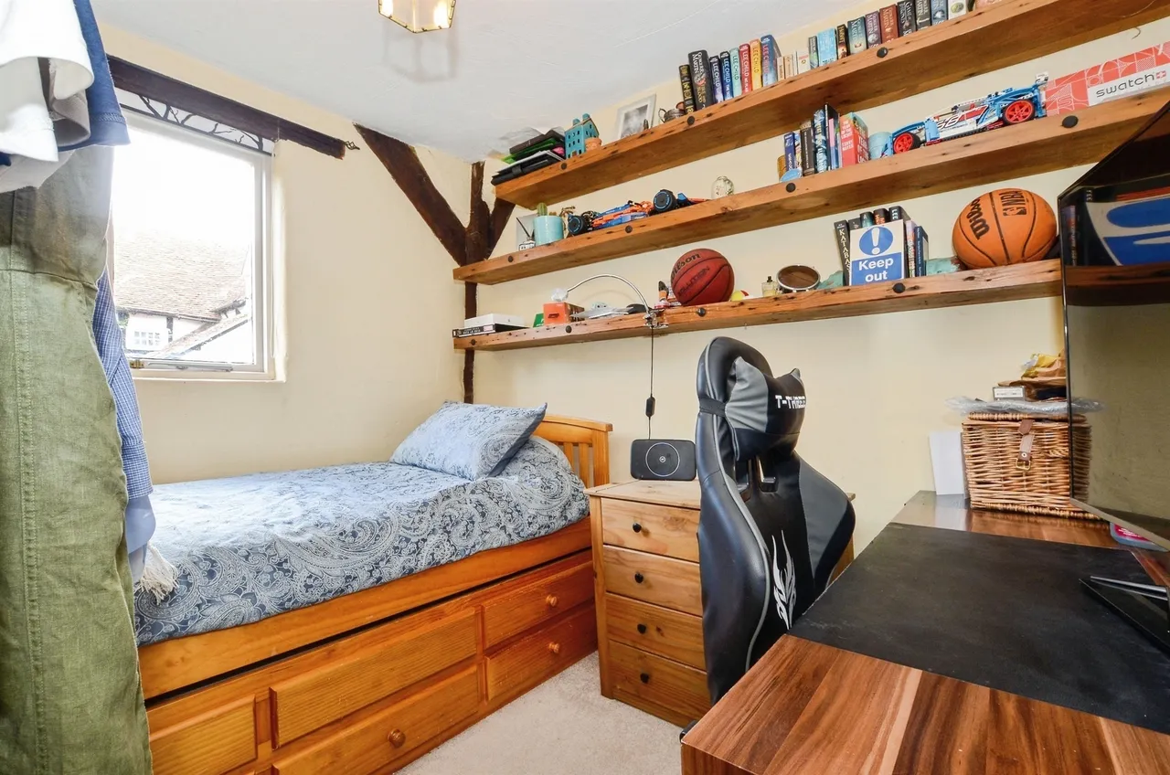 Lye Green Road, Chesham, photo 8