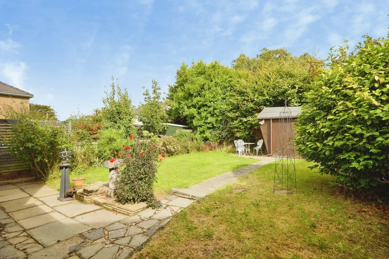 Lon Y Meillion, Bangor, LL57, photo 11