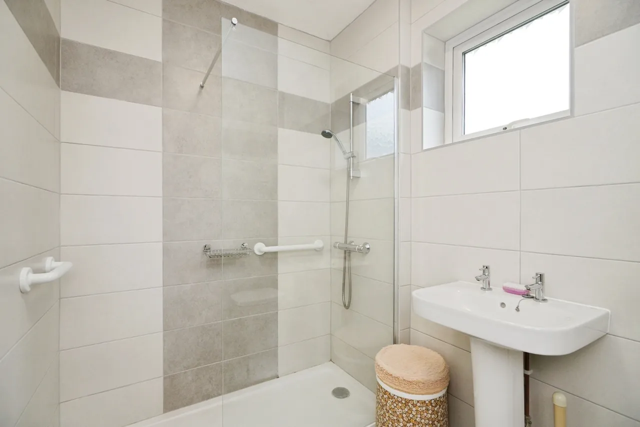 Lon Y Meillion, Bangor, LL57, photo 10