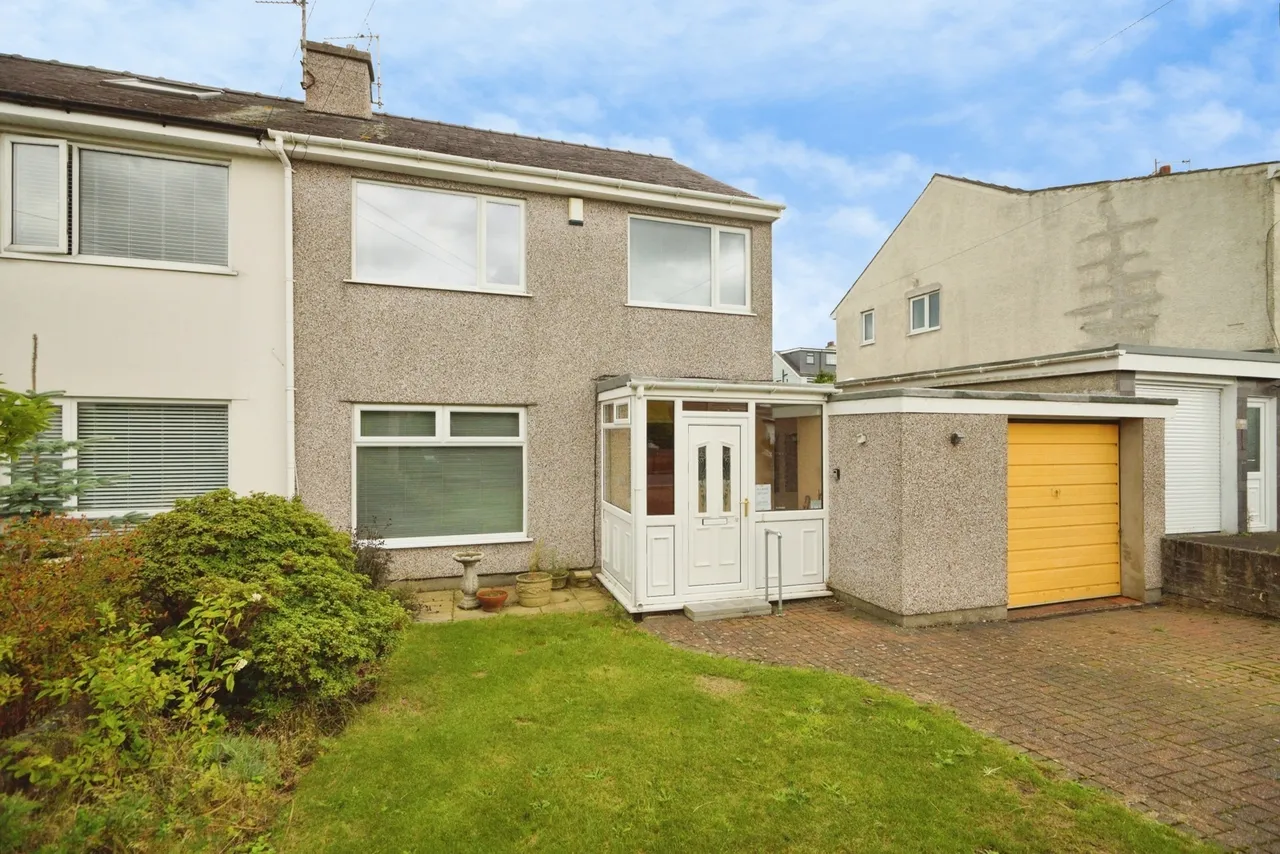 Lon Y Meillion, Bangor, LL57, photo 25