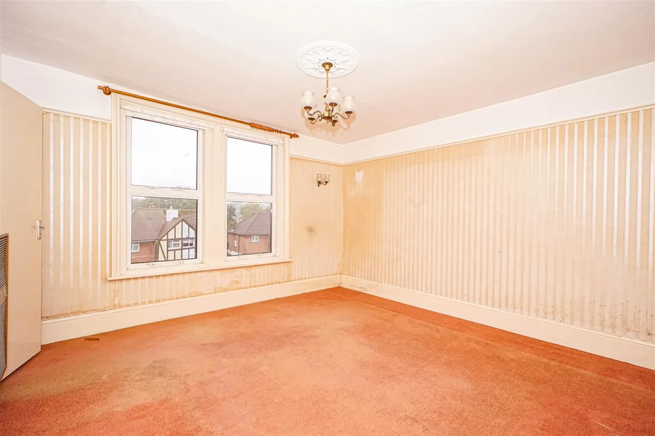 Hollington Old Lane, St Leonards-On-Sea, photo 5