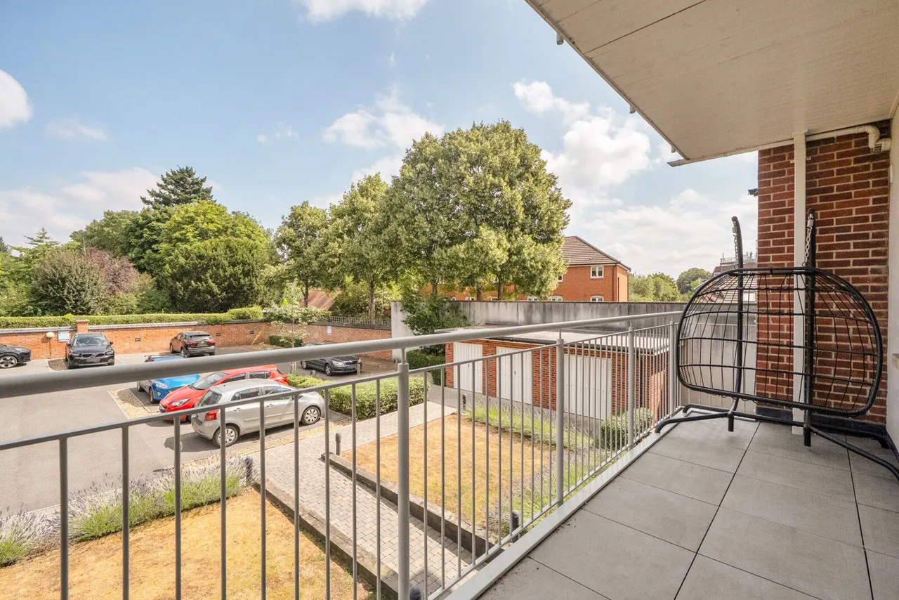 Church Road, Caversham, RG4, photo 3