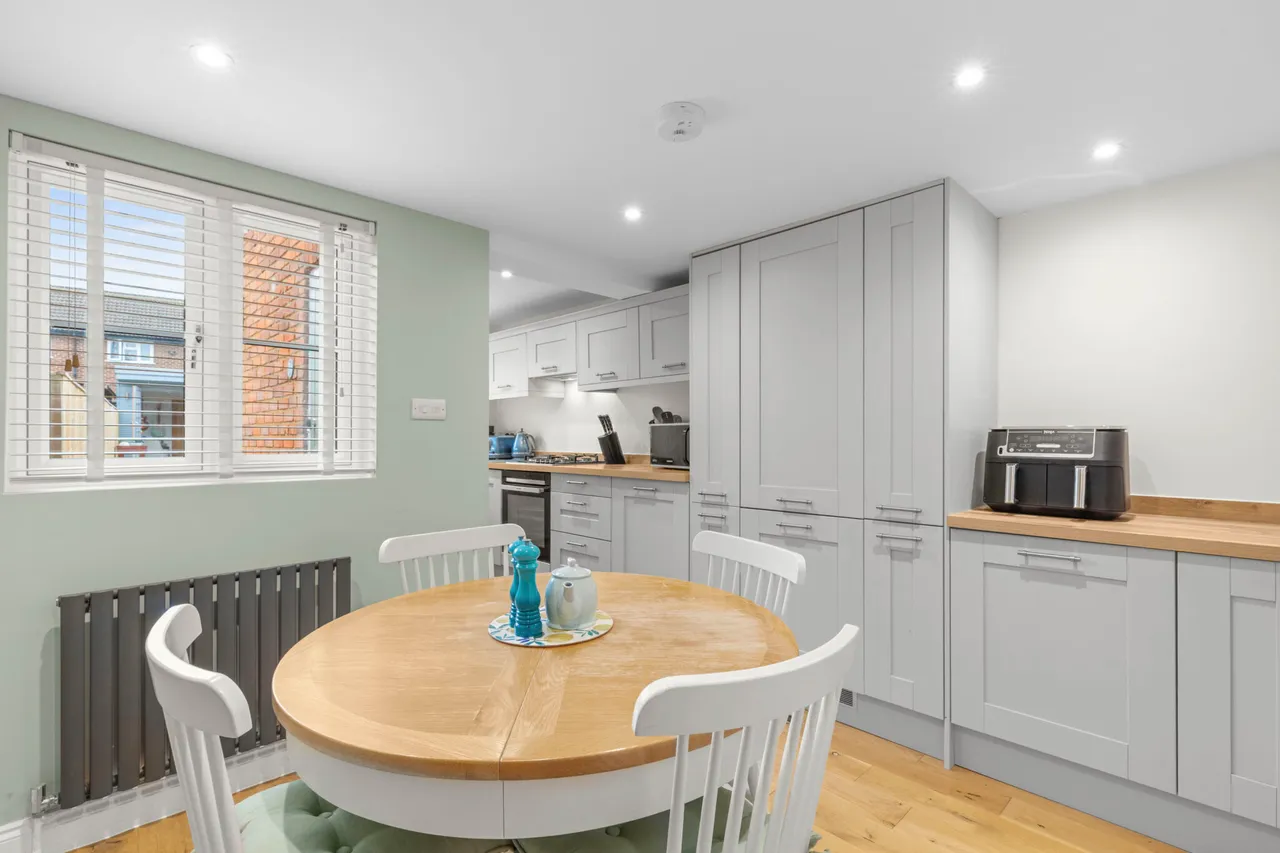 Lakes Lane, Beaconsfield, HP9, photo 5