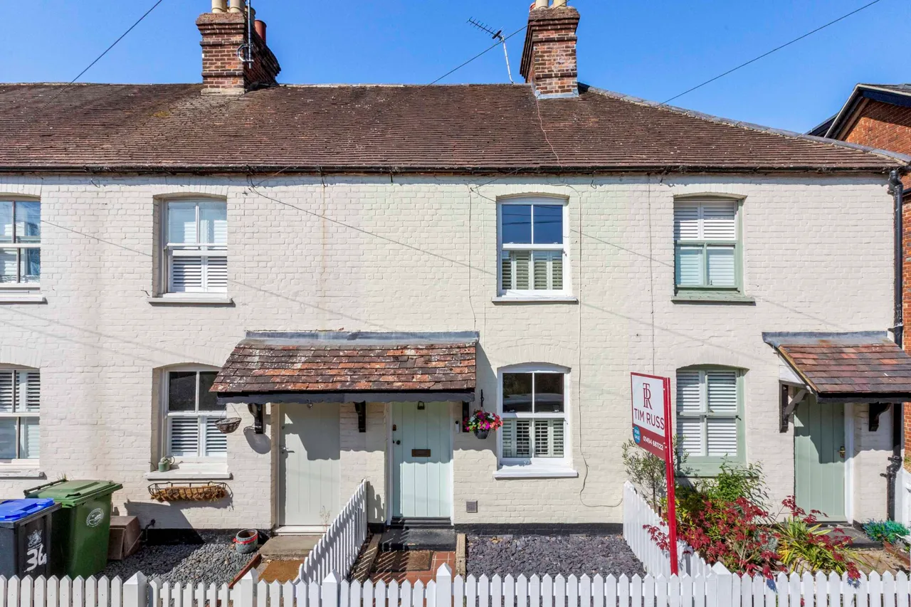 3 bed house for sale, Lakes Lane, Beaconsfield, HP9