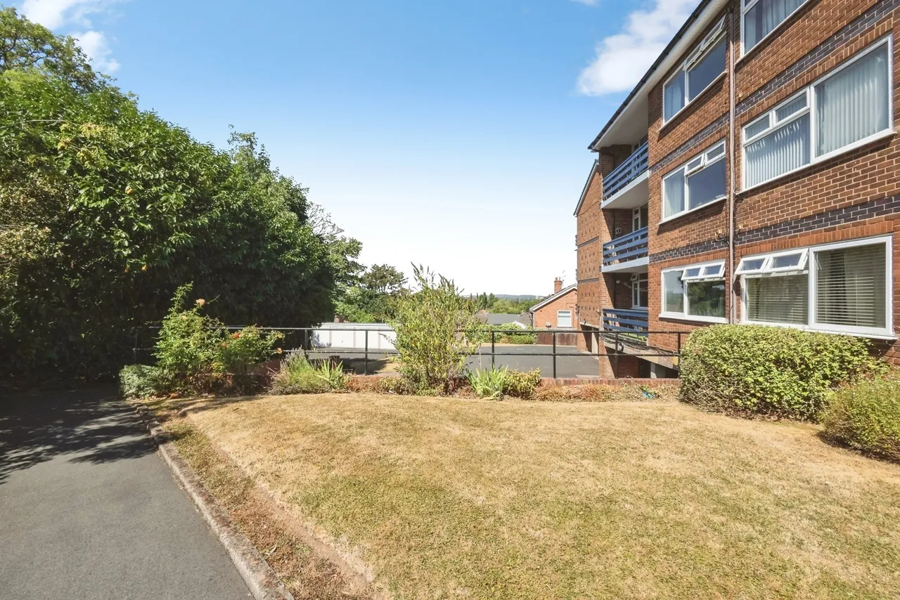 Westhouse Grove, Birmingham, B14, photo 2