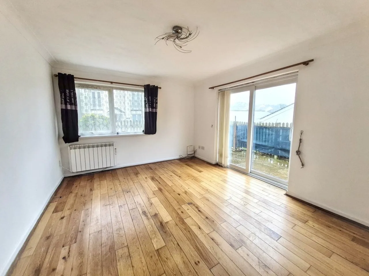 Brook Place, photo 2