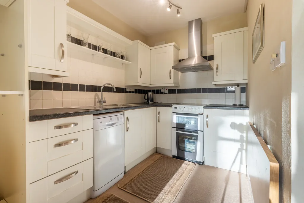 Elleray Gardens, Windermere, LA23, photo 4