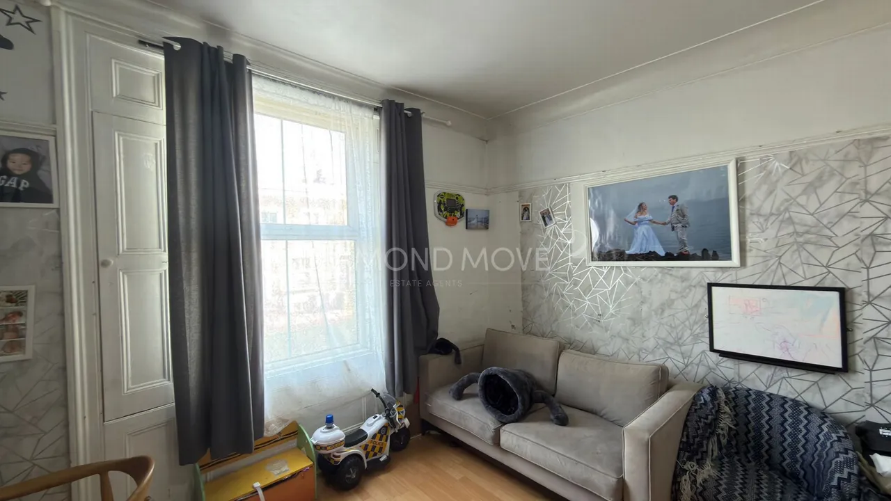 Wandsworth Road, London, SW8 3JF, photo 2